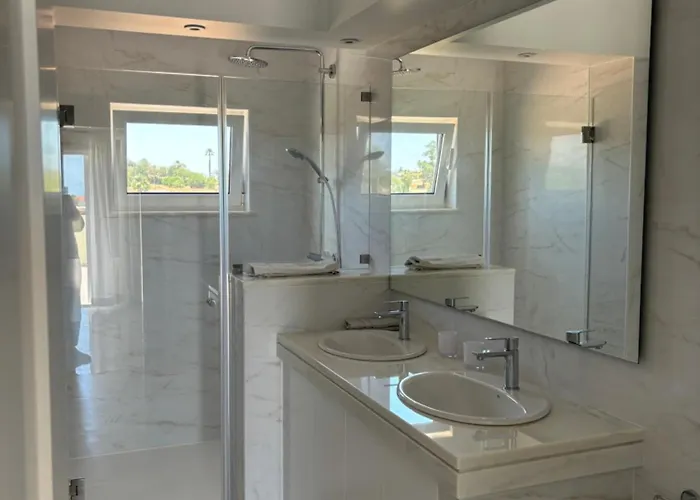 Casa Dos Lobos 别墅 拉戈阿